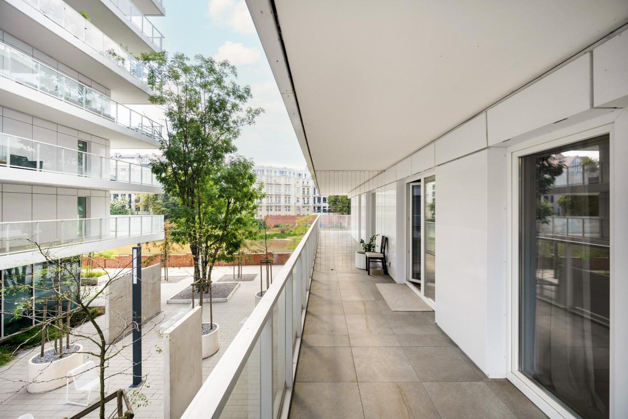 Elegant Apartment With Balcony By The Oder River In Wroclaw By Renters Prestige Exterior foto